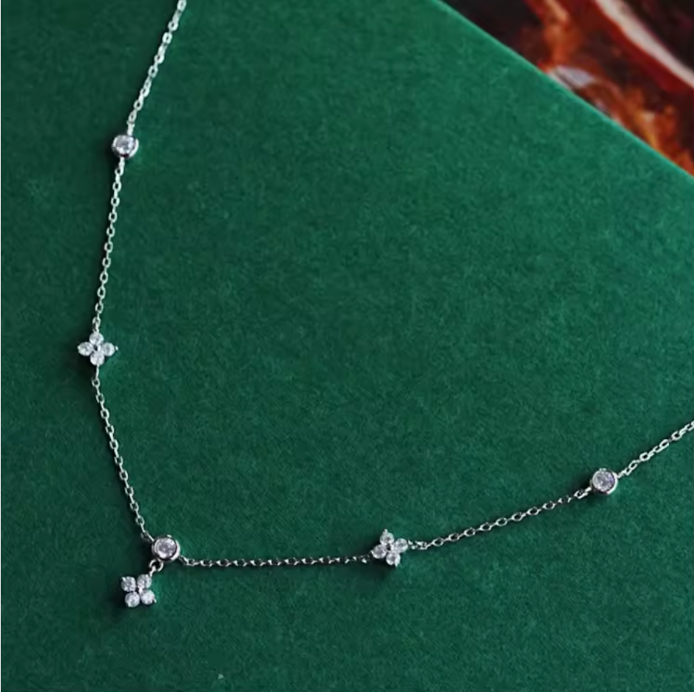 Zircon Four Leaf Clover Pendant Necklace | S925
